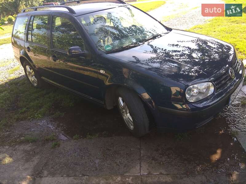 Универсал Volkswagen Golf 2002 в Прилуках