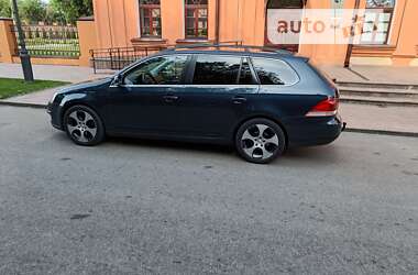 Универсал Volkswagen Golf 2009 в 