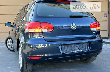 Хетчбек Volkswagen Golf 2010 в Дрогобичі