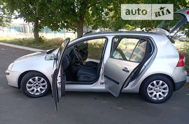 Хетчбек Volkswagen Golf 2005 в Білій Церкві