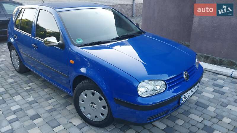 Хетчбек Volkswagen Golf 1999 в Ходореві