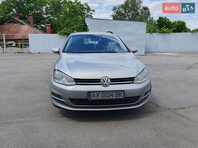 Універсал Volkswagen Golf 2015 в Харкові