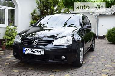Хэтчбек Volkswagen Golf 2007 в Мукачево