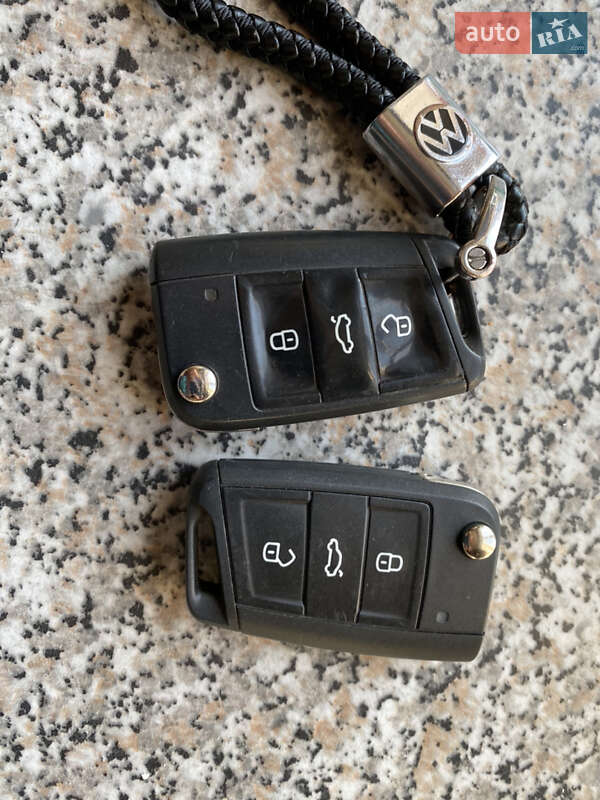 Універсал Volkswagen Golf 2016 в Кривому Розі