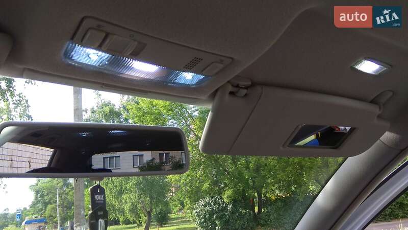 Хетчбек Volkswagen Golf 2001 в Каневі