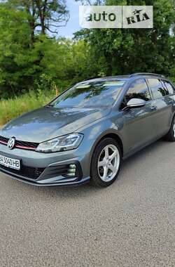 Универсал Volkswagen Golf 2015 в Кропивницком