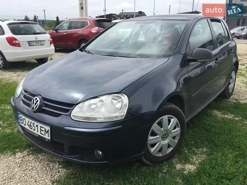 Volkswagen Golf