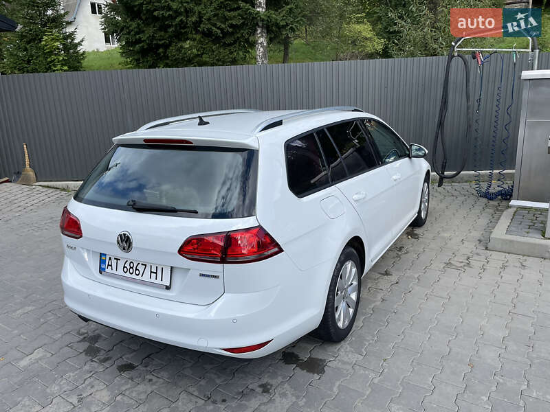 Универсал Volkswagen Golf 2015 в Луцке