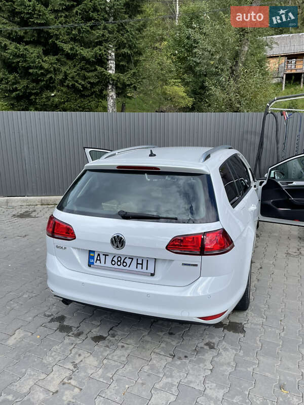Универсал Volkswagen Golf 2015 в Луцке