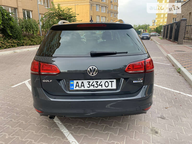 Универсал Volkswagen Golf 2016 в Гайвороне
