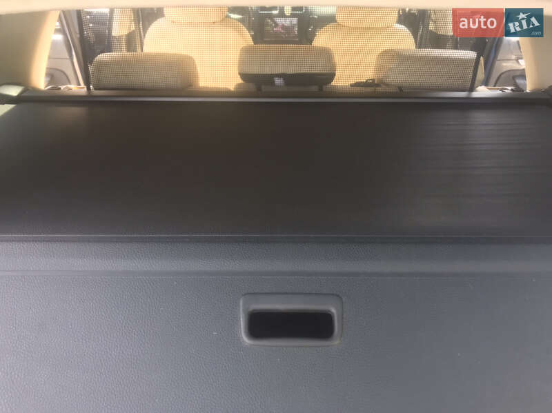 Універсал Volkswagen Golf 2010 в Самборі