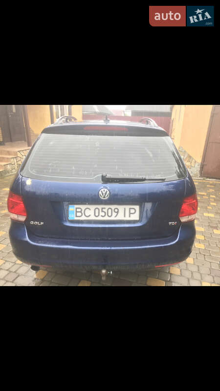 Універсал Volkswagen Golf 2010 в Самборі