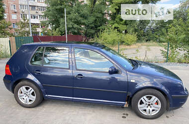 Хетчбек Volkswagen Golf 1998 в Дніпрі