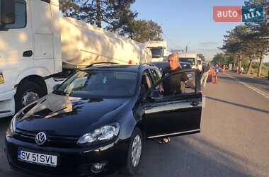 Универсал Volkswagen Golf 2012 в Черновцах