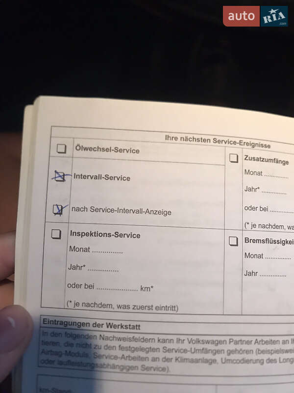 Універсал Volkswagen Golf 2012 в Чернівцях