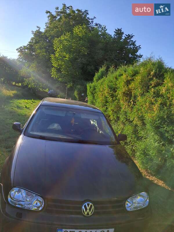 Хэтчбек Volkswagen Golf 1999 в Черновцах