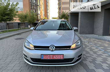 Универсал Volkswagen Golf 2014 в 