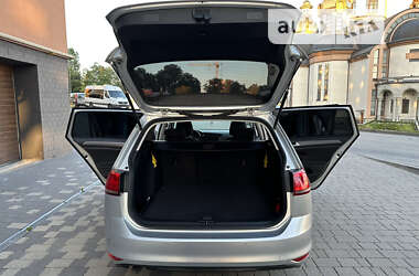 Универсал Volkswagen Golf 2014 в 
