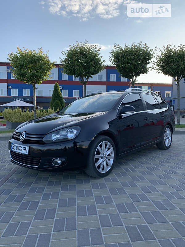 Універсал Volkswagen Golf 2010 в Городку