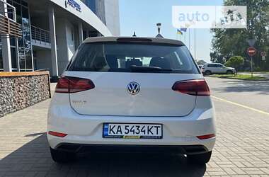 Хетчбек Volkswagen Golf 2018 в Києві