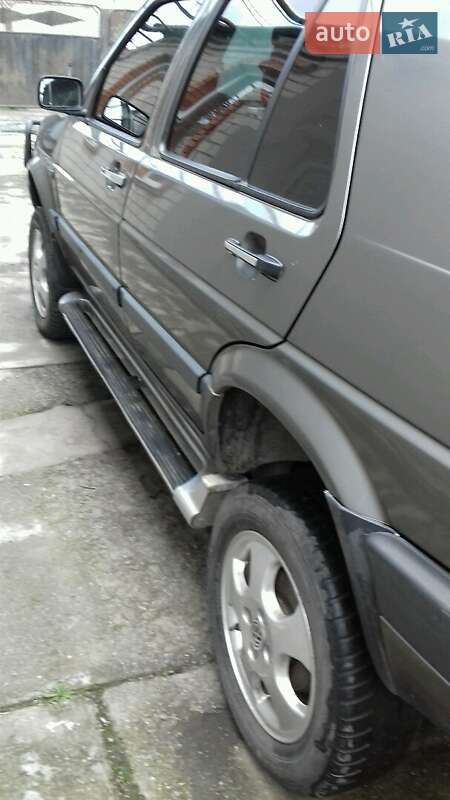 Хетчбек Volkswagen Golf 1991 в П'ятихатках