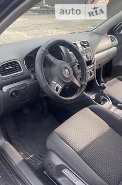 Хэтчбек Volkswagen Golf 2009 в Нововолынске