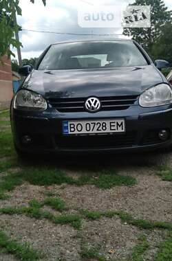 Хетчбек Volkswagen Golf 2006 в Чорткові