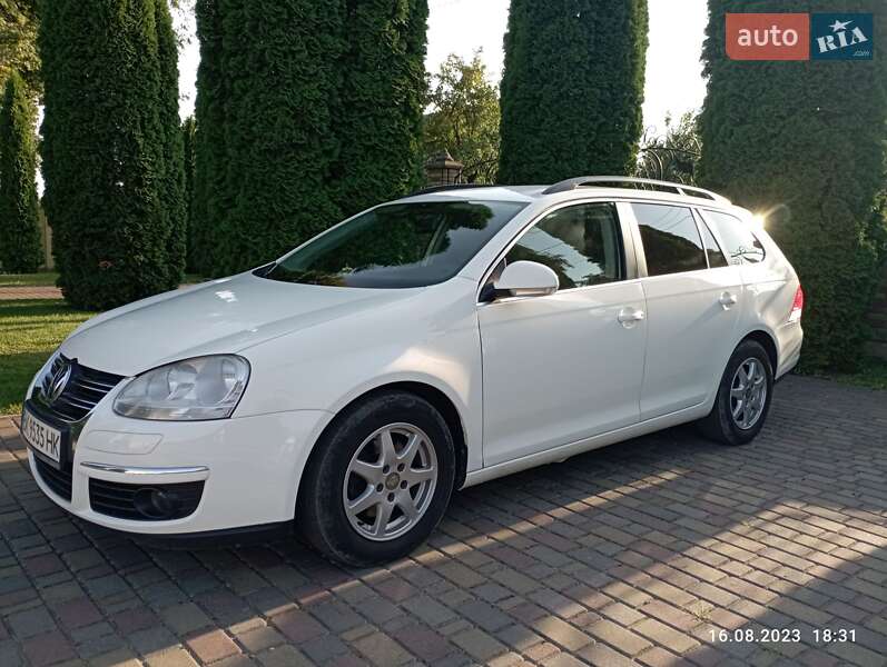 Універсал Volkswagen Golf 2007 в Рівному