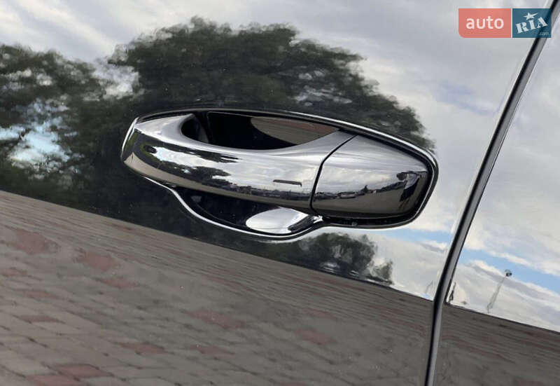 Універсал Volkswagen Golf 2020 в Запоріжжі