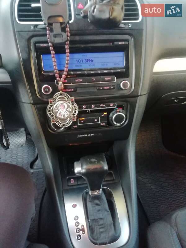 Универсал Volkswagen Golf 2010 в Запорожье