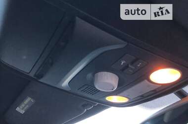 Хэтчбек Volkswagen Golf 2009 в 