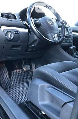 Хэтчбек Volkswagen Golf 2009 в 