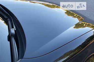Хэтчбек Volkswagen Golf 2009 в 