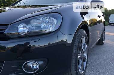 Хэтчбек Volkswagen Golf 2009 в 