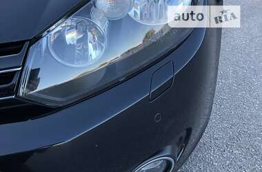 Хэтчбек Volkswagen Golf 2009 в 