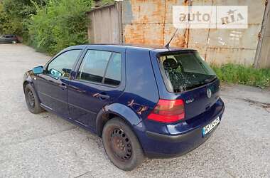 Хетчбек Volkswagen Golf 2001 в Кам'янському