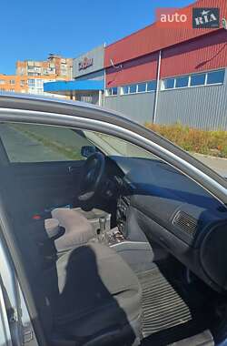 Хэтчбек Volkswagen Golf 1998 в Чернигове