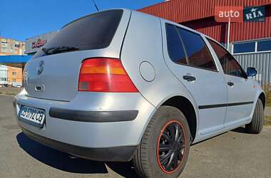 Хэтчбек Volkswagen Golf 1998 в Чернигове