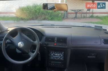 Универсал Volkswagen Golf 2001 в Черкассах
