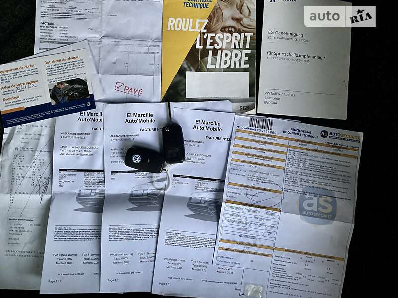Хэтчбек Volkswagen Golf 2001 в Дрогобыче