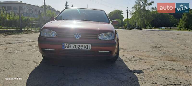 Volkswagen Golf 1998