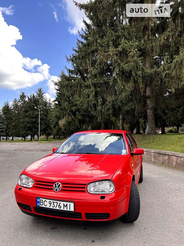 Хетчбек Volkswagen Golf 1998 в Львові