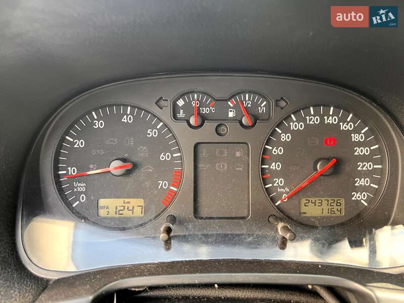 Хэтчбек Volkswagen Golf 1998 в Львове