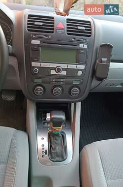 Универсал Volkswagen Golf 2007 в 