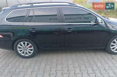 Універсал Volkswagen Golf 2009 в Луцьку