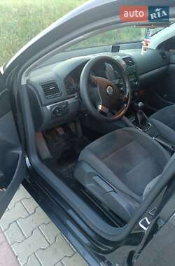 Універсал Volkswagen Golf 2009 в Луцьку