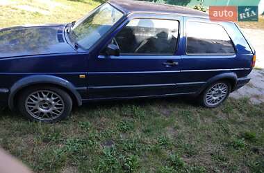 Хэтчбек Volkswagen Golf 1984 в 