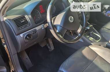 Універсал Volkswagen Golf 2008 в Києві