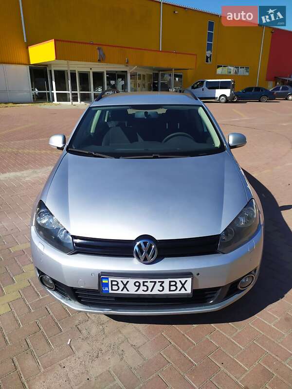 Універсал Volkswagen Golf 2013 в Хмельницькому