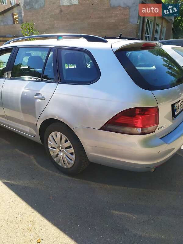 Універсал Volkswagen Golf 2013 в Хмельницькому